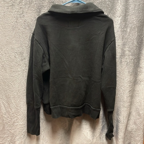 Sweater - Picture 2 of 5